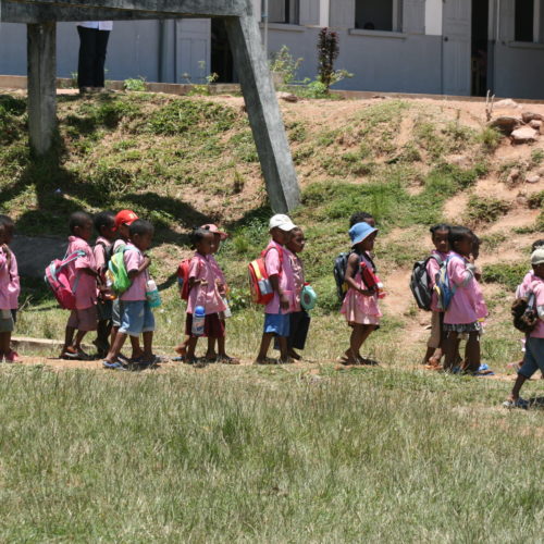 Classe d'une école de Madagascar Classe d'une école de Madagascar